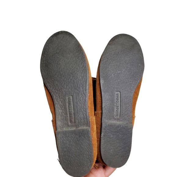 Minnetonka 3 Layer Fringe Brown Suede Boots - Picture 6 of 6